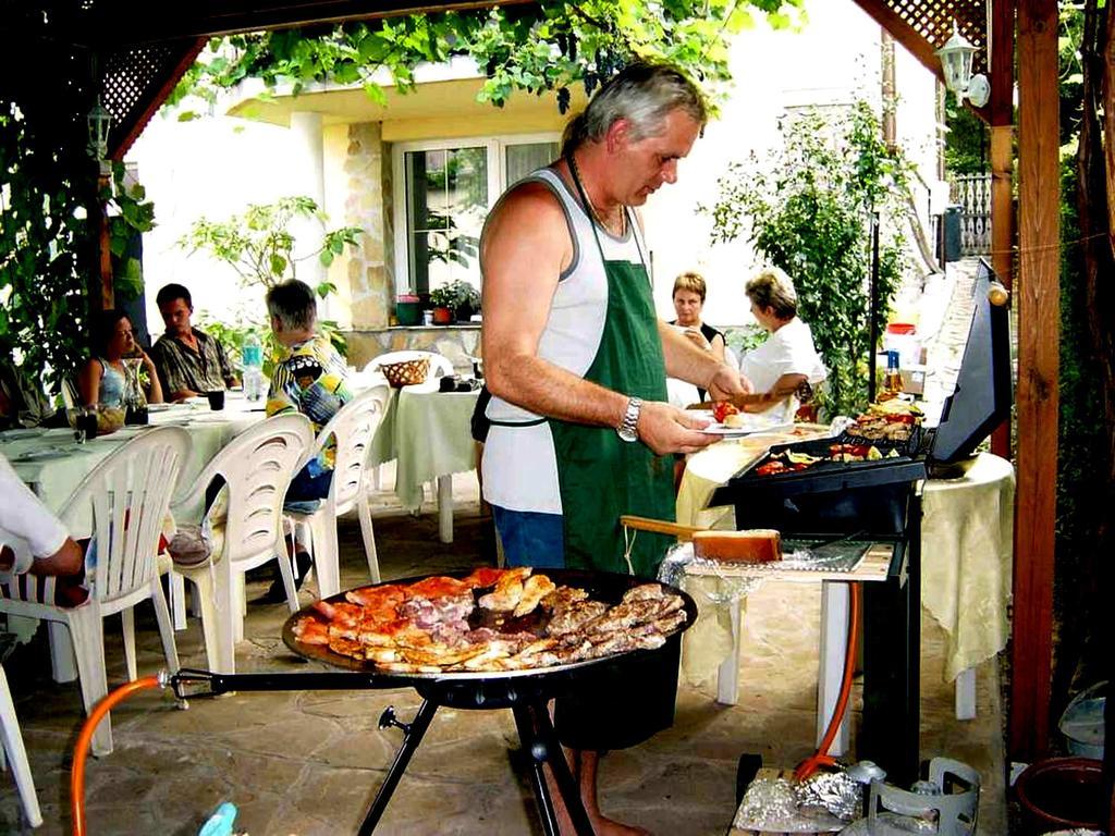 Heviz Villa Familia Εξωτερικό φωτογραφία