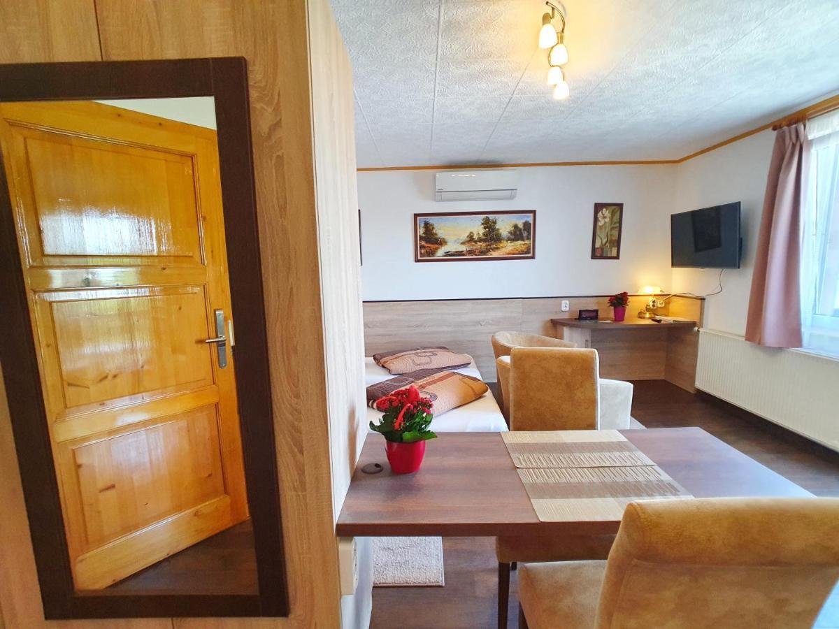 Heviz Villa Familia Εξωτερικό φωτογραφία