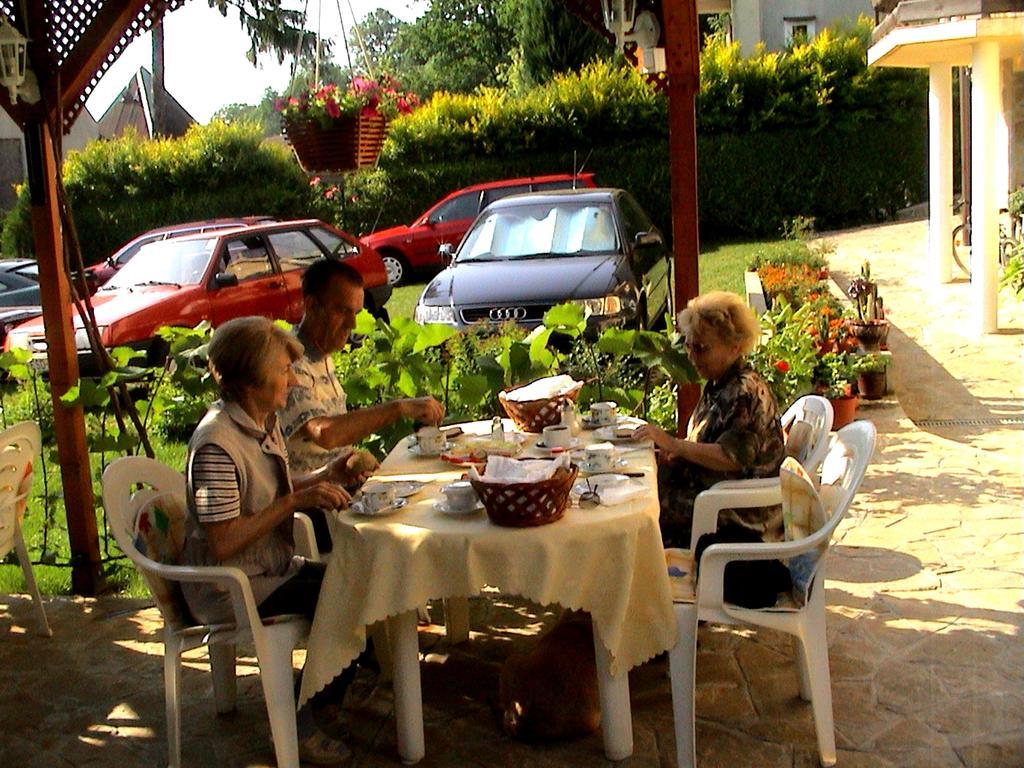 Heviz Villa Familia Εξωτερικό φωτογραφία